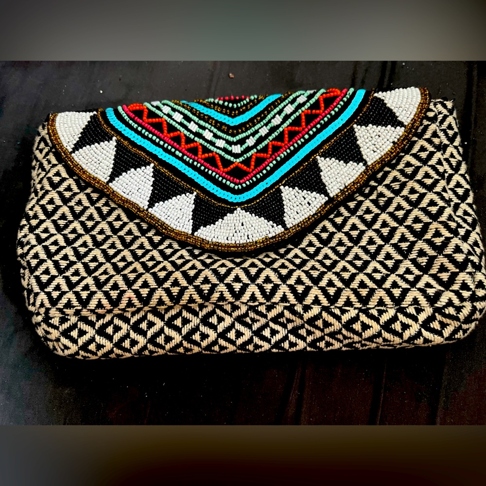 Aztec clutch